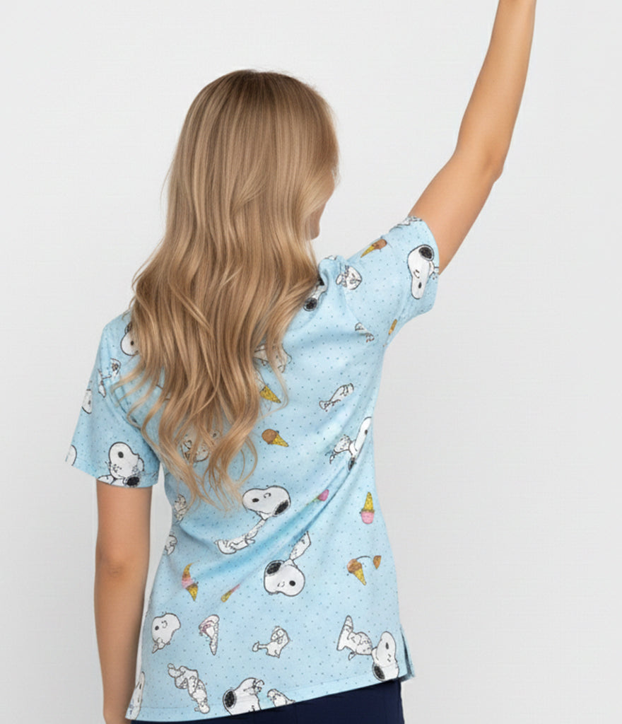 Peanuts Snoopy 3-Pocket STRETCH V-Neck Print Scrub Top
